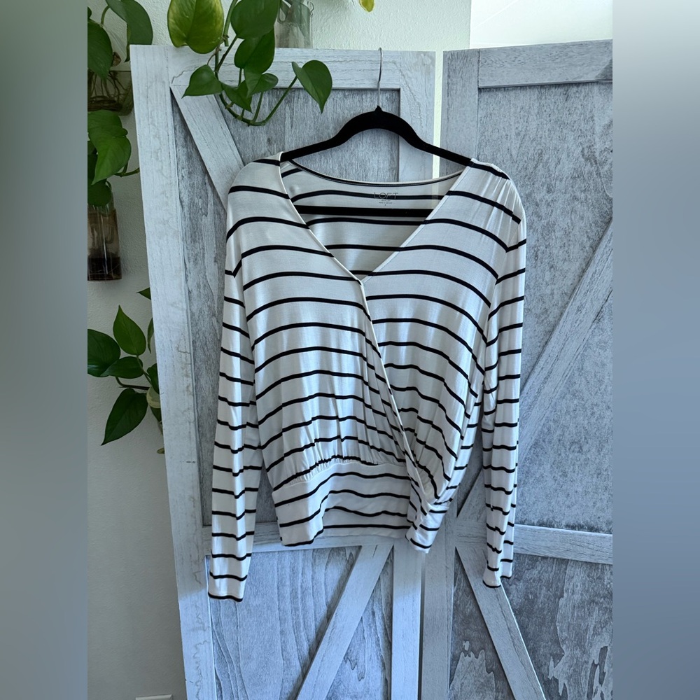 NWOT LOFT Black and White Striped Top
